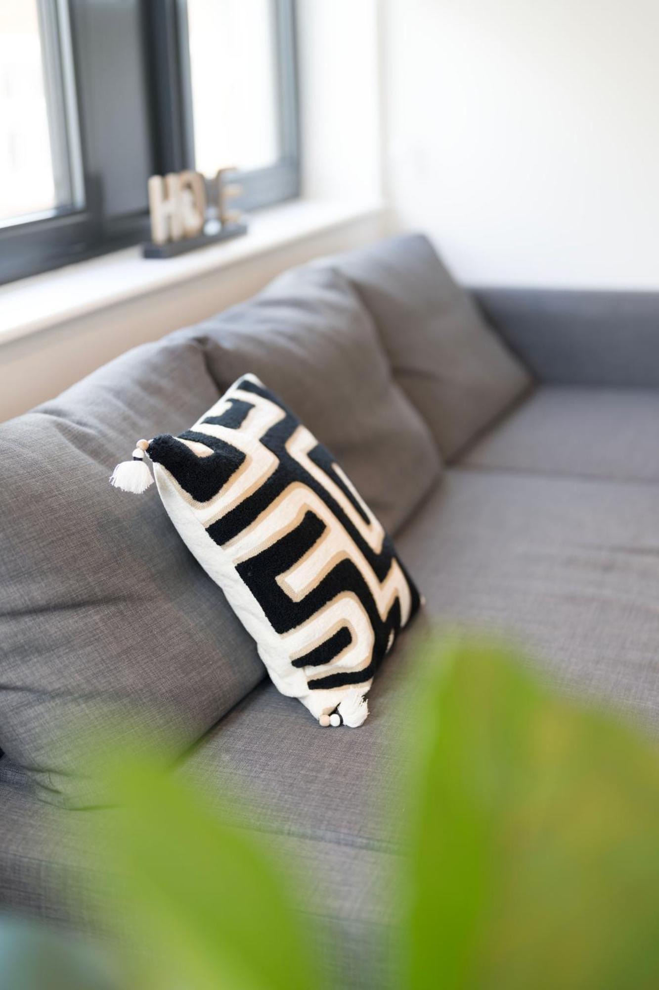 Stylish Modern By Aldgate East Station 5 Apartment *